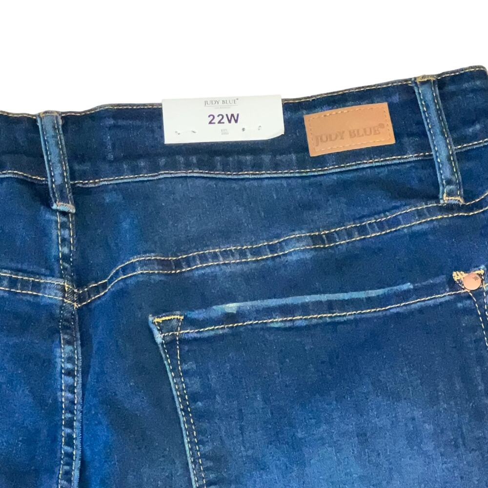 NWT Judy Blue High Rise Exposed Button Nondistressed Skinny Fit Jeans 22W Plus - Picture 7 of 9